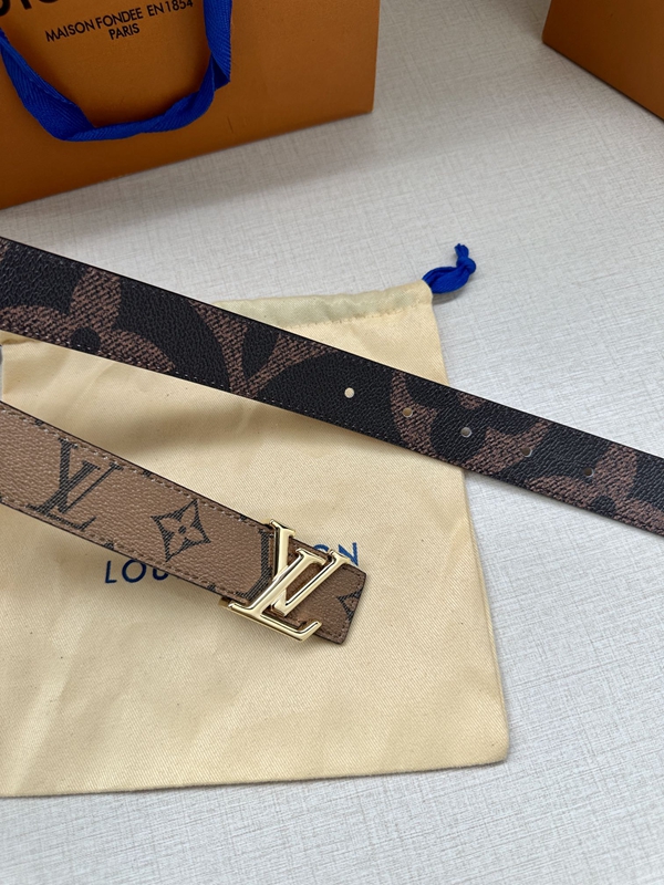 激安ルイヴィトンベルト角部分ディテール